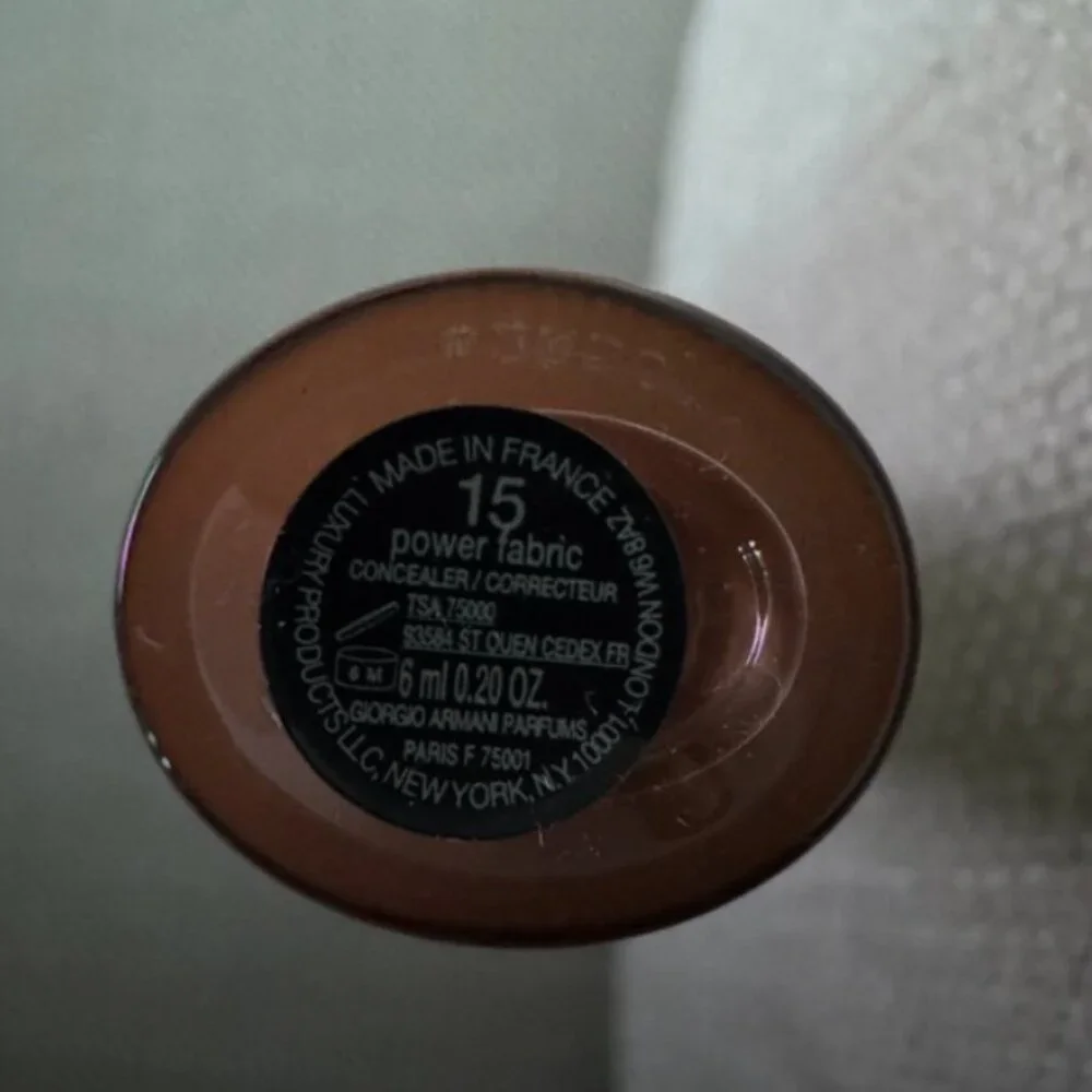 Giorgio Armani Power Fabric Concealer Shade 15 Full Size Full Coverage NIB